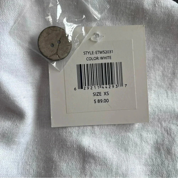 XS Ellen Tracy Linen Short-Sleeve White Blouse - Picture 6 of 6